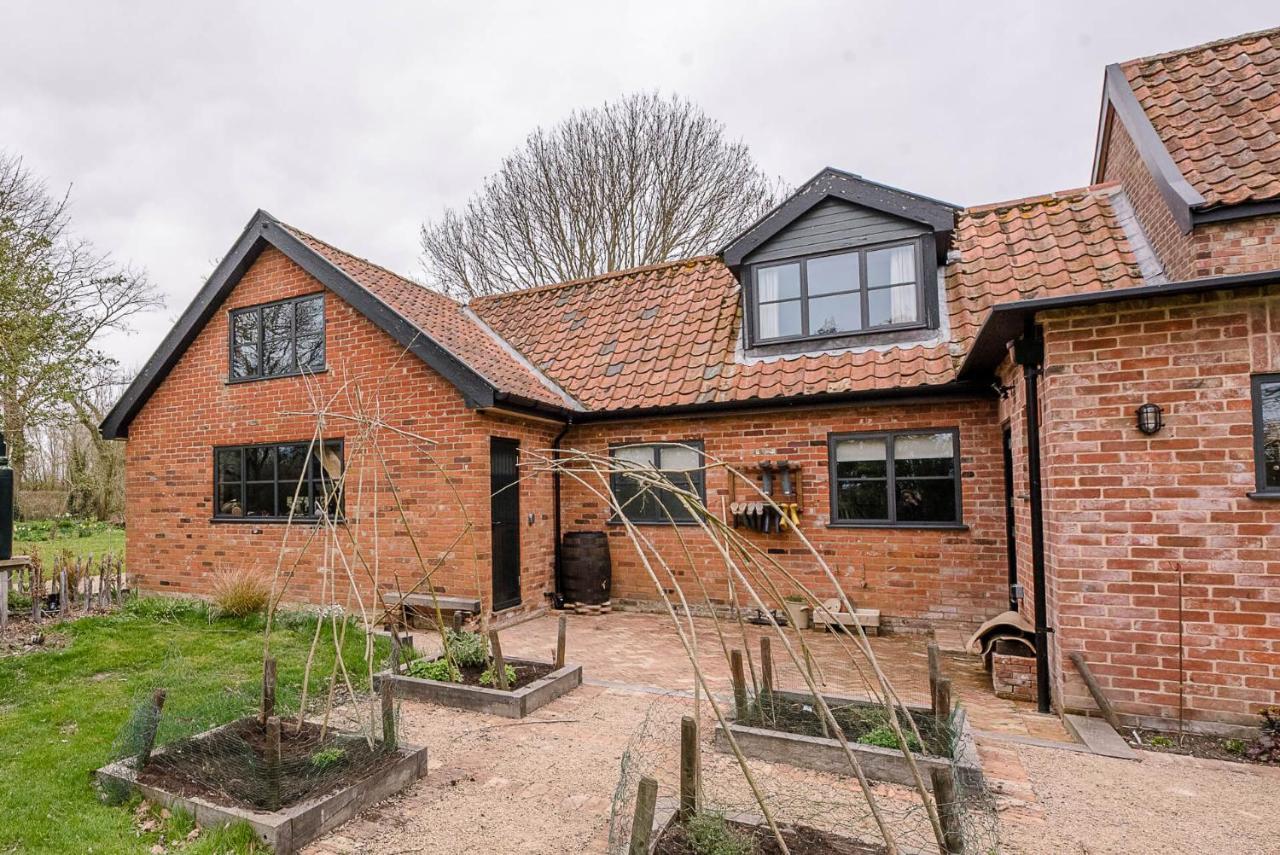 Red House Loft, East Green Saxmundham Exterior photo